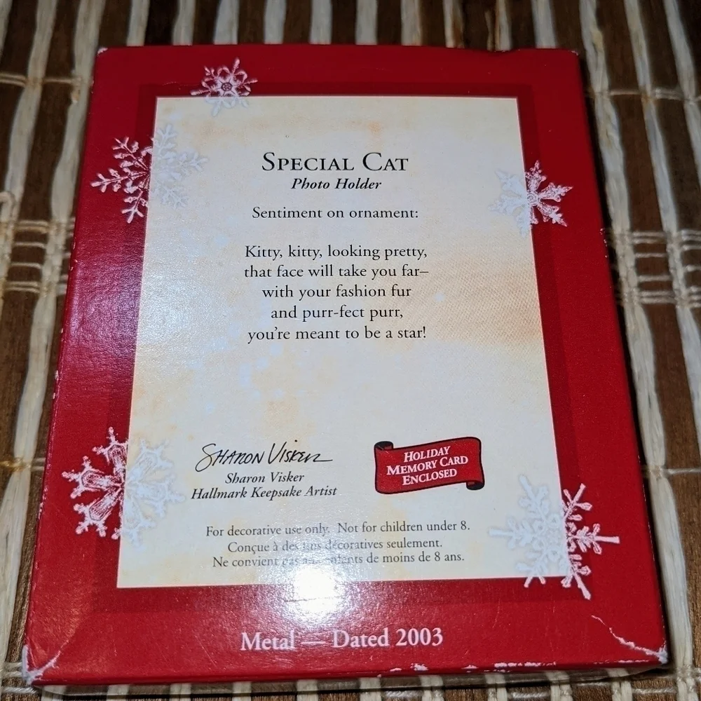 Cat Sleeping On a TV Photo Holder Hallmark Keepsake Frame 2003 NIB